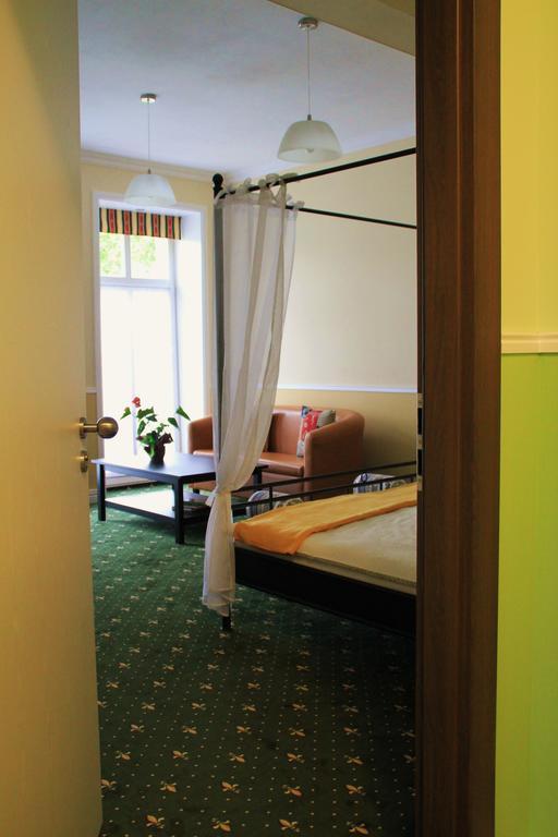 Gutshof Sagritz Hotel Golssen Room photo